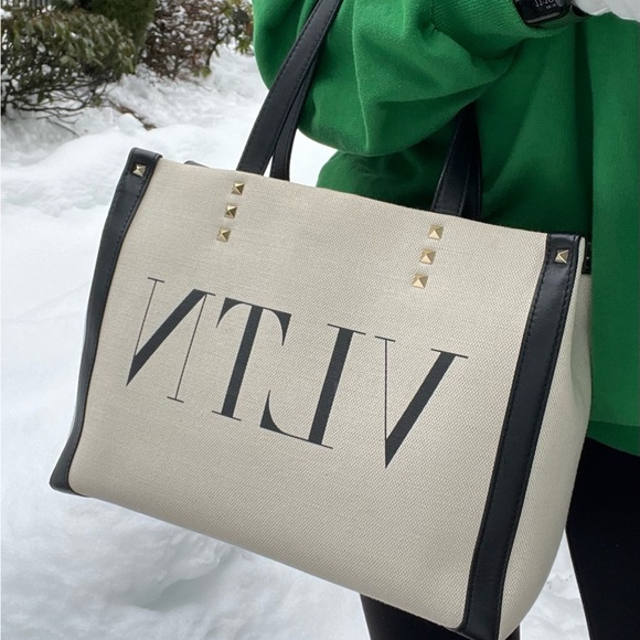Authentic Valentino Garavani mini VLTN print Canvas tote - Picture 3 of 15